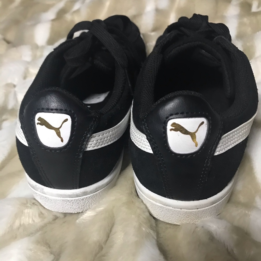 Puma Vikky SoftFoam sneakers (size 9.5)